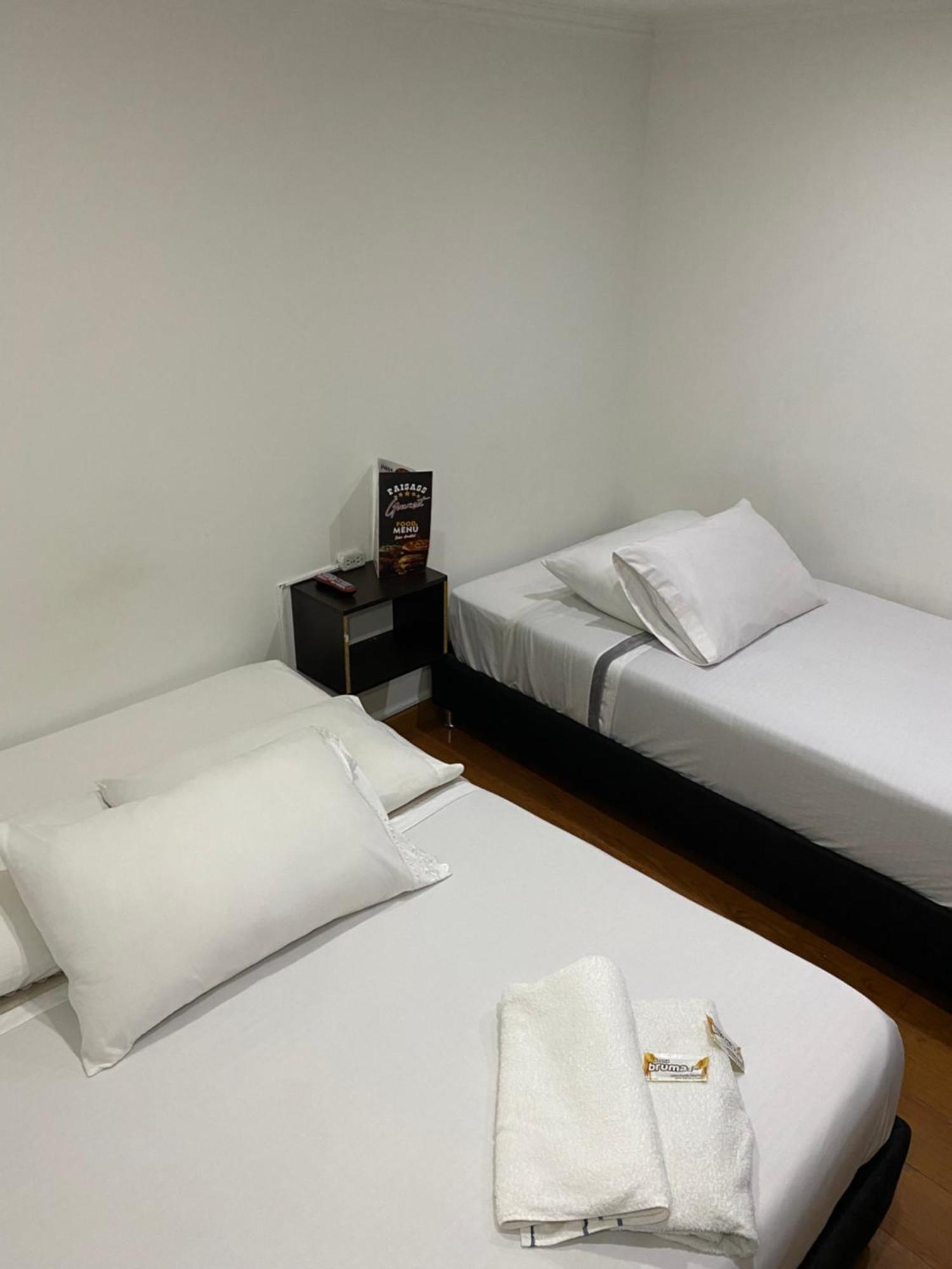 Hotel Quintas De Богота Екстериор снимка