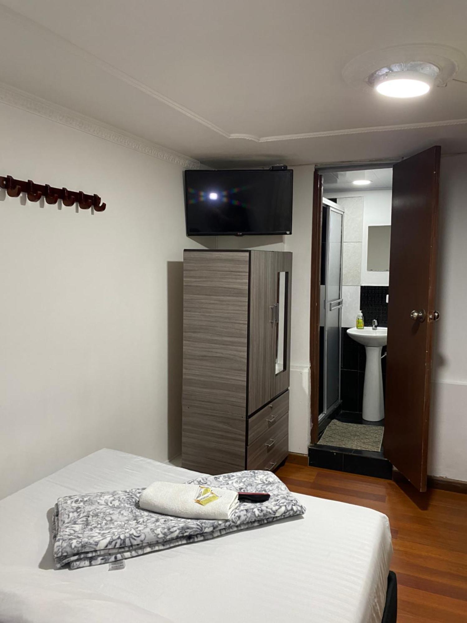 Hotel Quintas De Богота Екстериор снимка